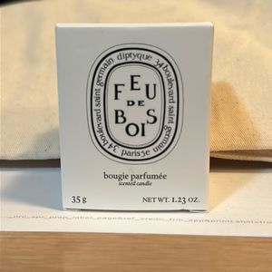 Feu de Bois candle new.
